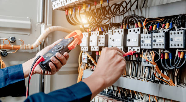 Best Local Electrician Companies  in Farmers Branch, TX