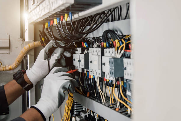 Best Electrician Near Me  in Farmers Branch, TX